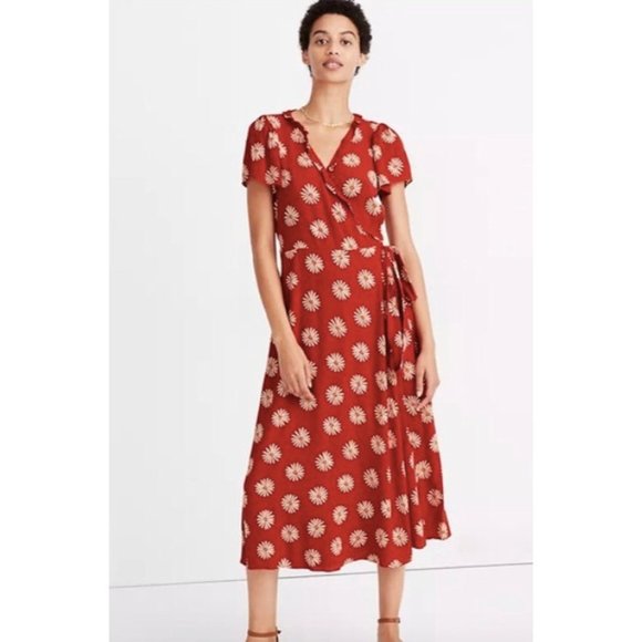 Madewell Dresses & Skirts - Madewell Daisy Daydream Ruffle Edge Wrap Midi Dress M
